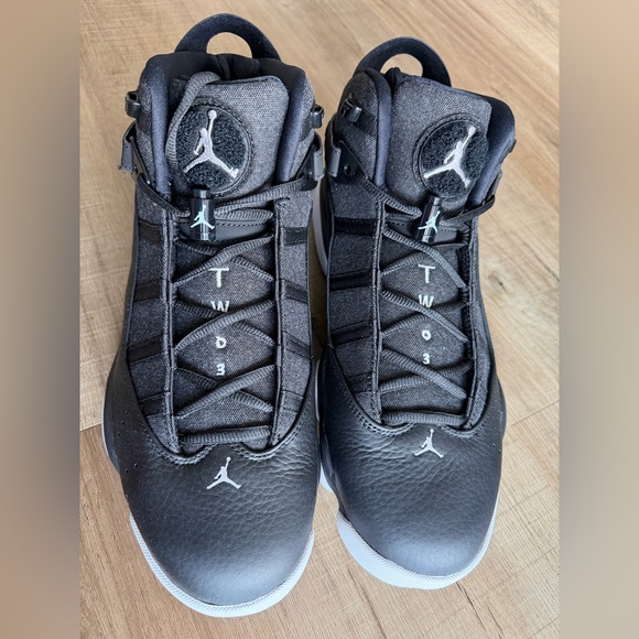 Jordan Men's Athletic Shoes Black with White Accents - Picture 2 of 6